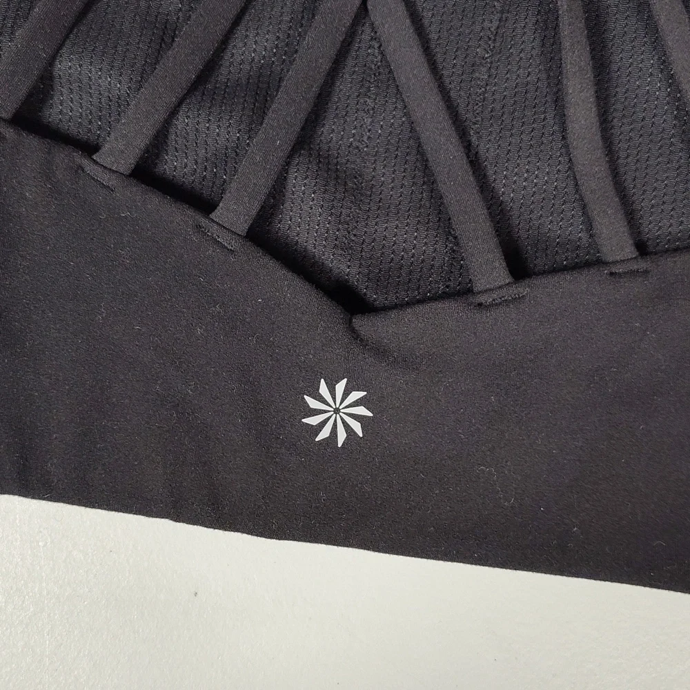 Athleta Hyper Focused black high‎ neck strappy sports bra M